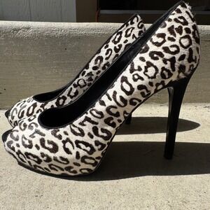 Guess Leopard Print Heels Peep Toe 5.5" Stiletto‎ Pumps Party Shoes Size 10M